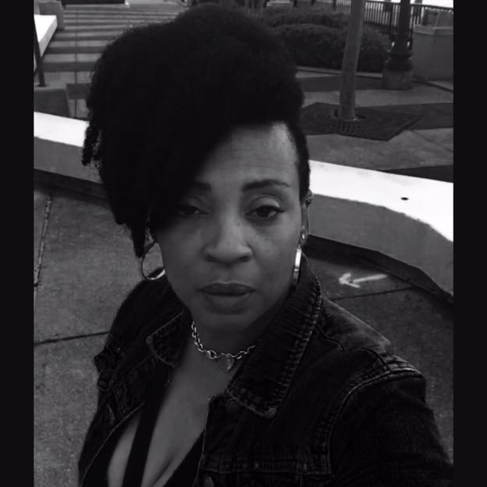 Meet your Posher, Nina